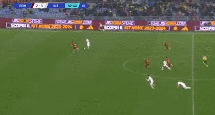 体育直播-【意甲】卡库乌龙助攻+失单刀，罗马2比4国米