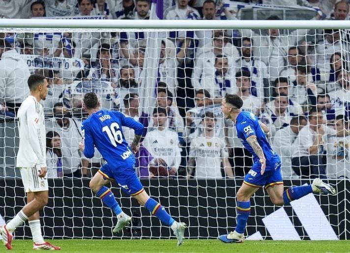 体育直播-失道者寡助！皇马遭遇同城小老弟羞辱，爆冷输球创造多项耻辱纪录