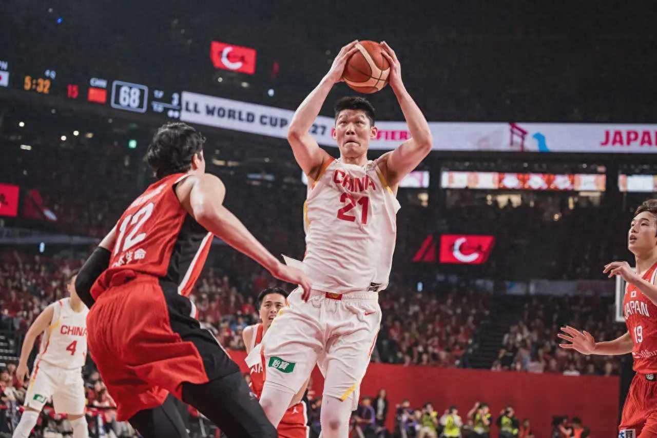 胡明轩无缘世预赛原因曝光!2留洋悍将或回归!最强阵容剑指4连胜